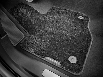 Navigator 2025-2026, Floor Mats, Carpeted, 60 oz., 4-pc, Black