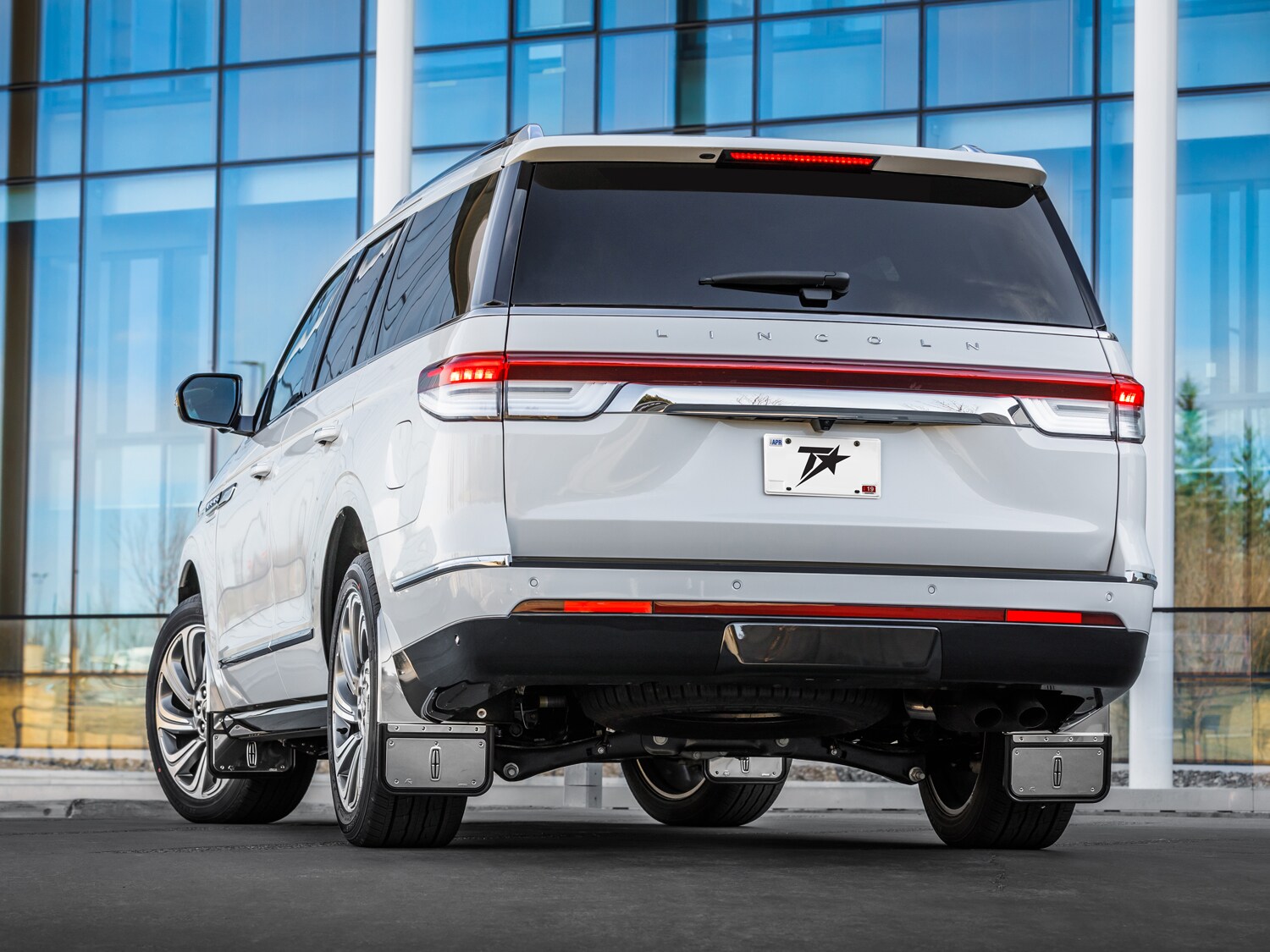 Navigator 2018-2021 Gatorback Splash Guards Rear Pair