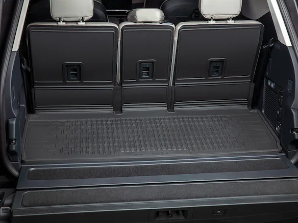 Navigator 2025 Folding Cargo Area Protector Main Image