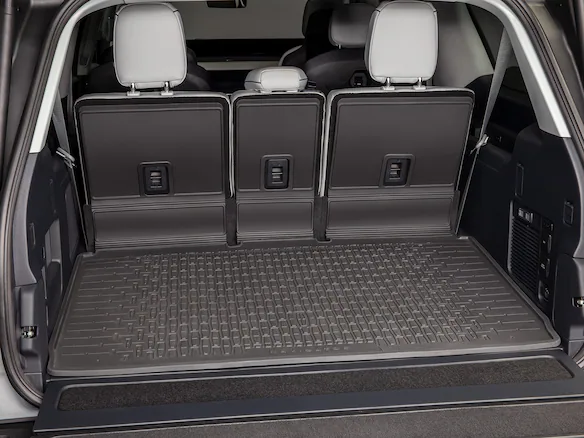 Navigator L 2025 Folding Cargo Area Protector Main Image