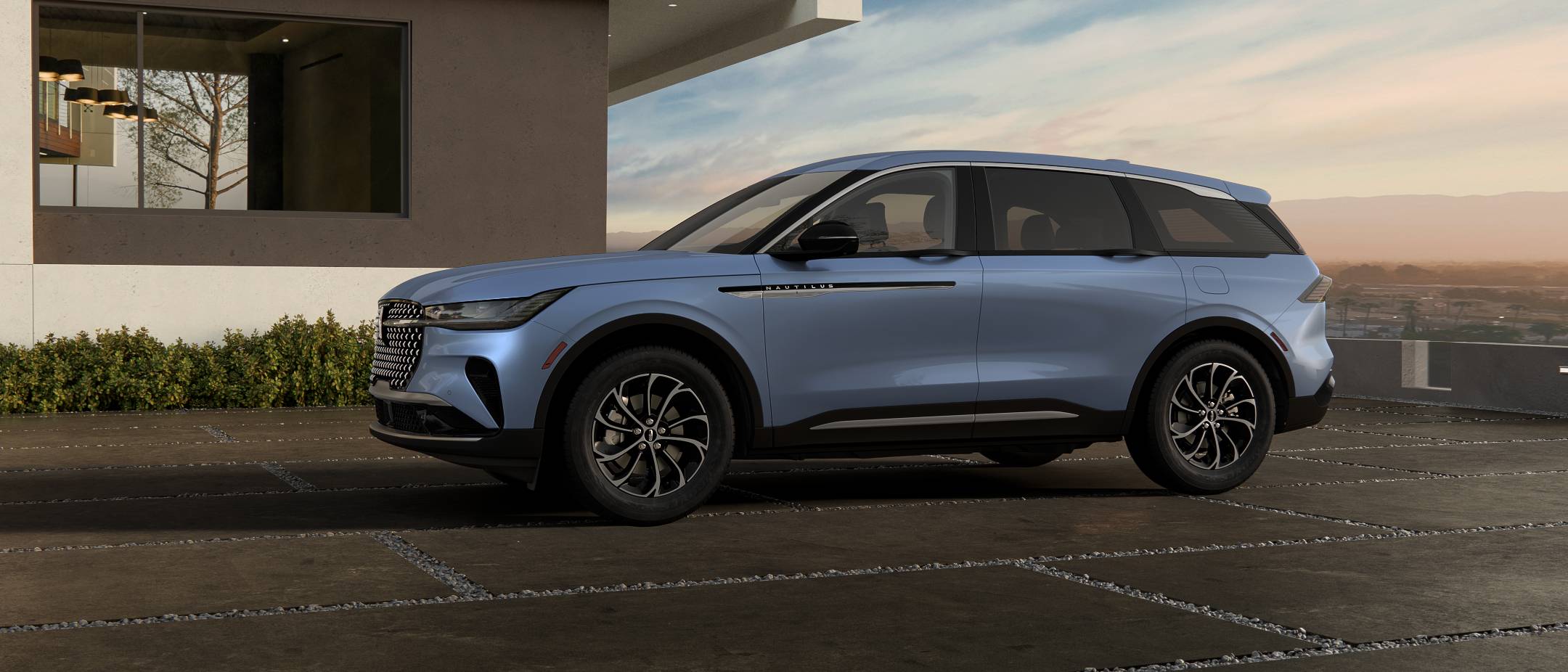 2026 Lincoln Nautilus exterior view