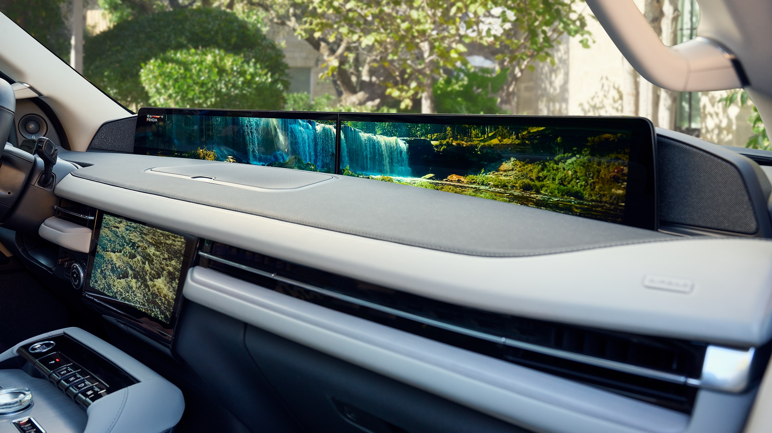 Interior view of the Lincoln cabin showing the steering wheel, center touchscreen, and Panoramic Display.