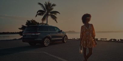 Luxury SUVs and Plug-In Hybrid Electric Vehicles | Lincoln.com