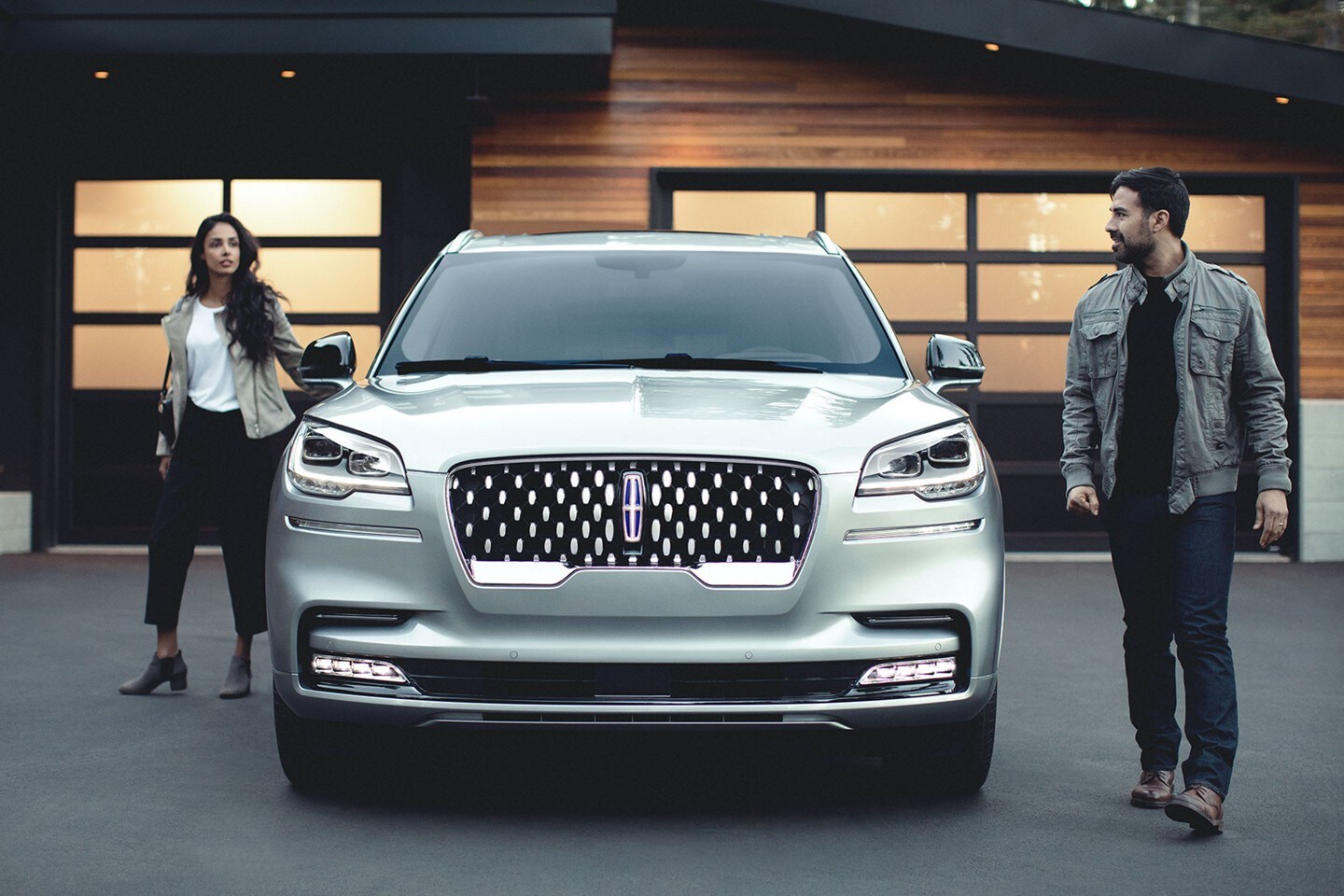 Lincoln Aviator Grand Touring model shown with available features.