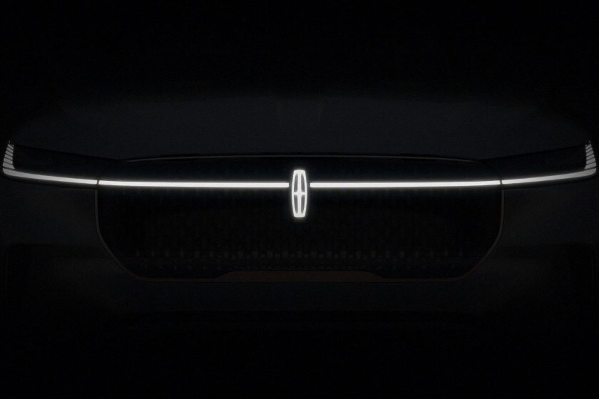The front grille of a Lincoln vehicle is shown here
