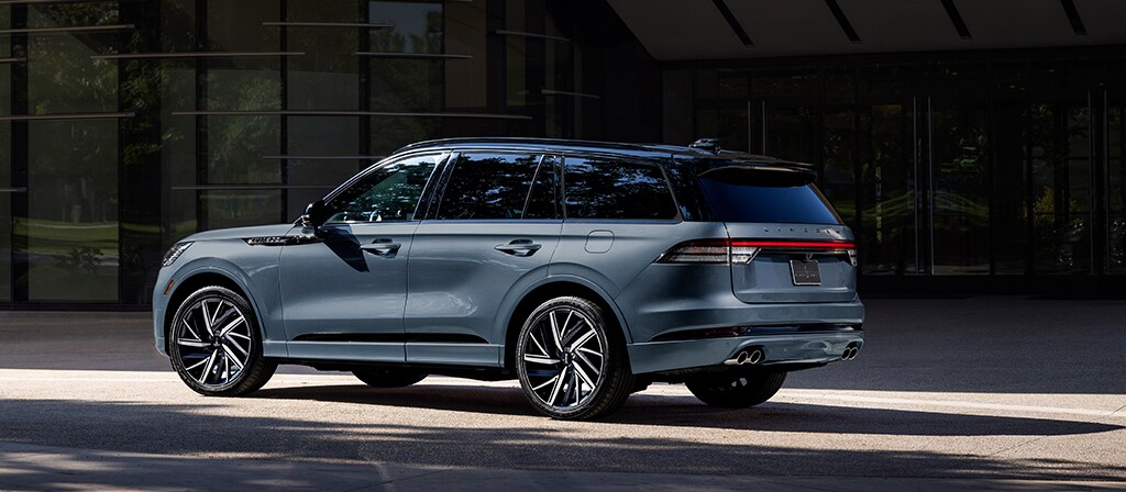 A 2025 Lincoln Black Label Aviator® SUV is shown with the available Special Edition Package