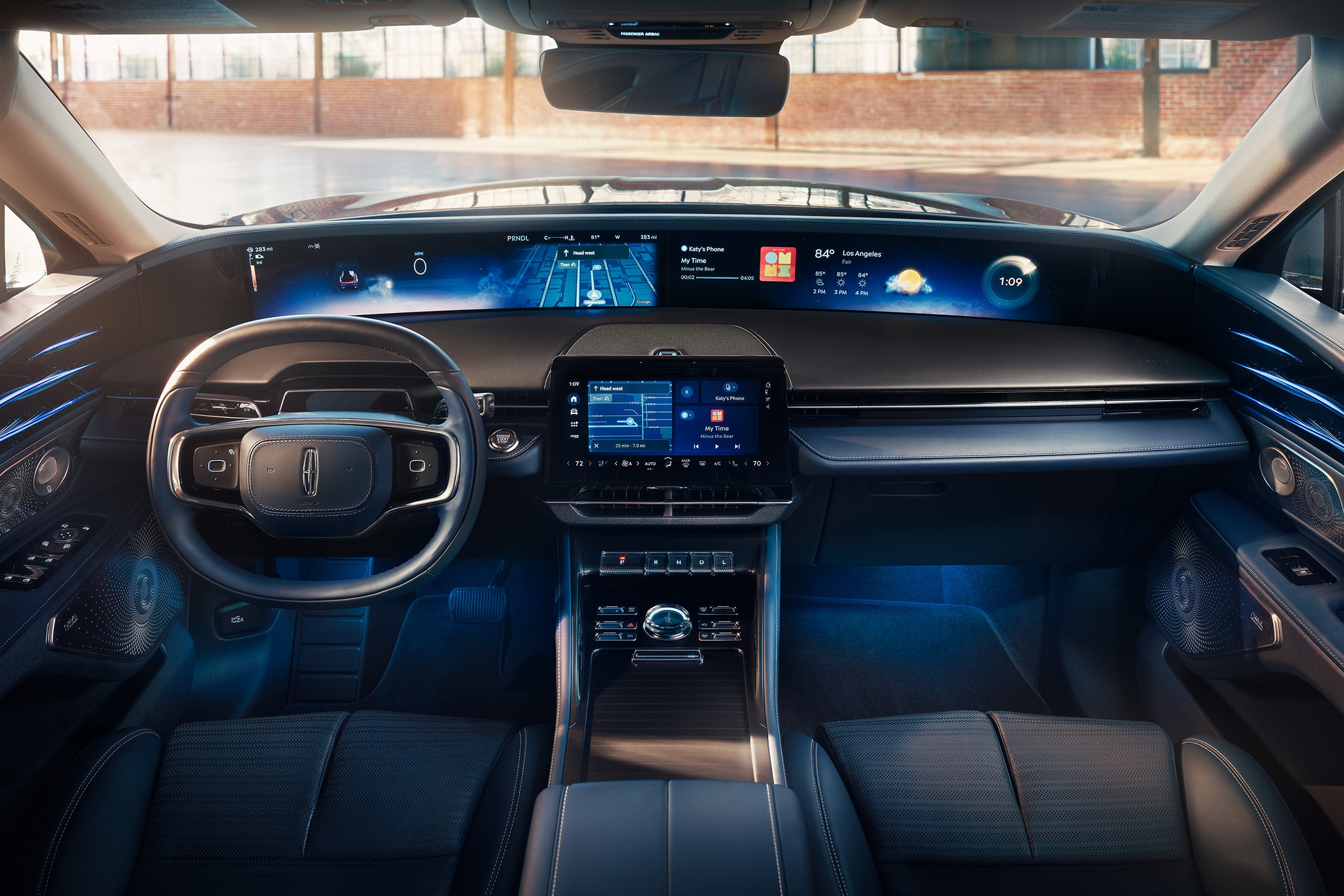 The driver of a 2024 Lincoln Nautilus® SUV is shown interacting with the new Lincoln Digital Experience.