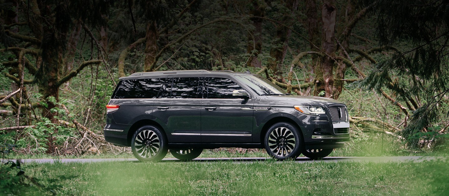 2025 Lincoln Black Label Navigator® Large Luxury SUV, 51 OFF
