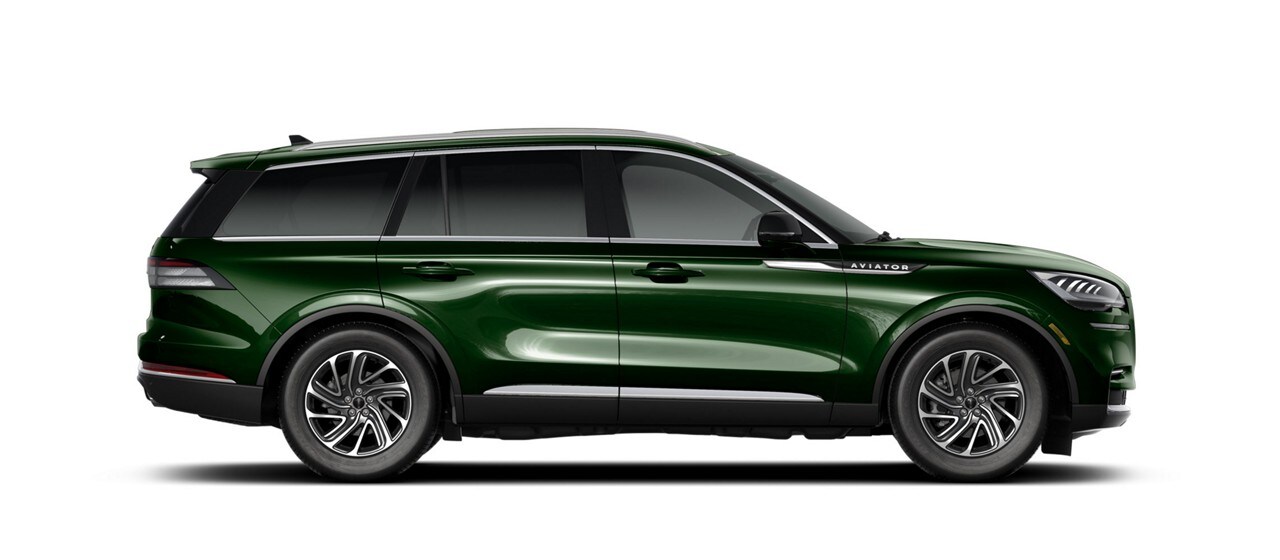 Se muestra la Lincoln Aviator 2023 en color exterior verde dorado