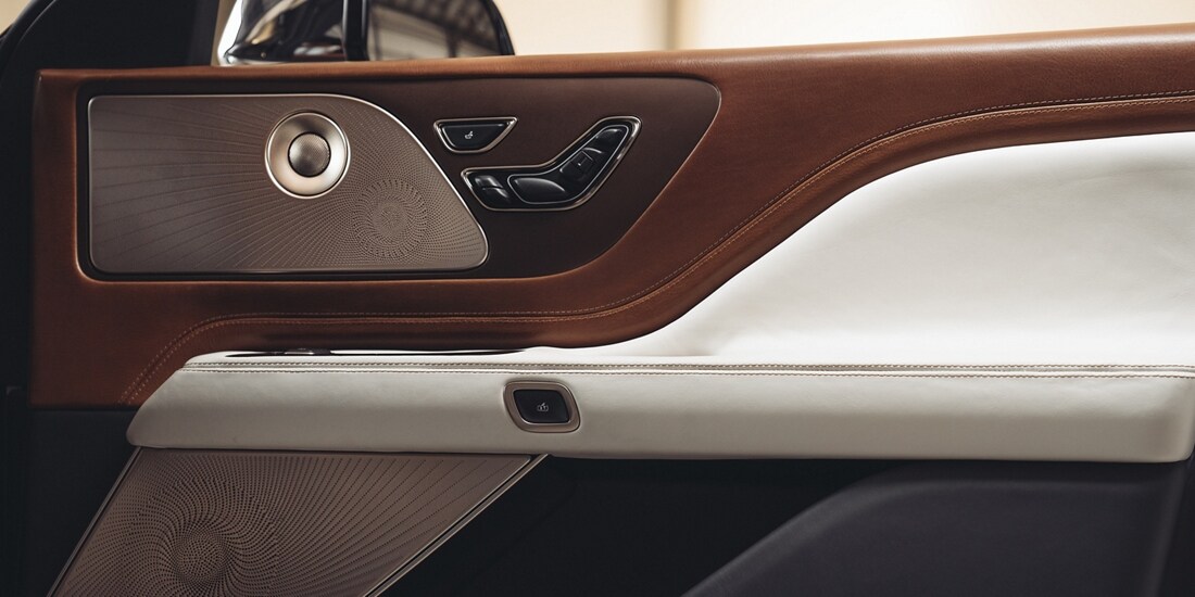The front grille of the Lincoln Aviator SUV Shinola concept is shown here.