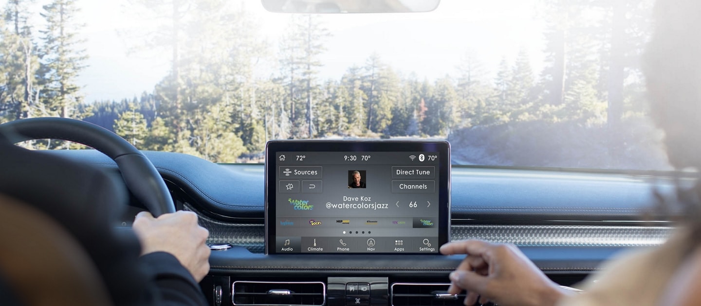 Se muestra la pantalla SiriusXM aquí en un Lincoln 2021