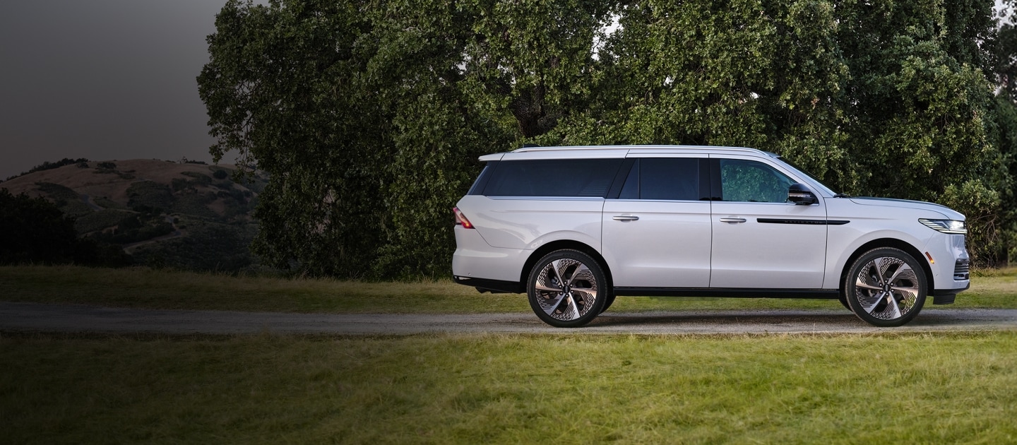 The 2025 Lincoln Navigator parked outside on a road.