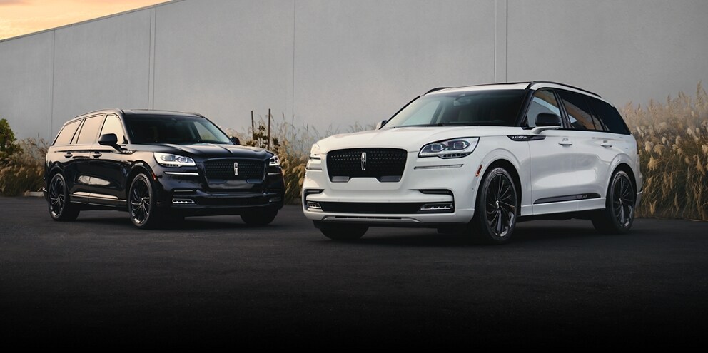 A Lineup of Lincoln Aviator Vehicles