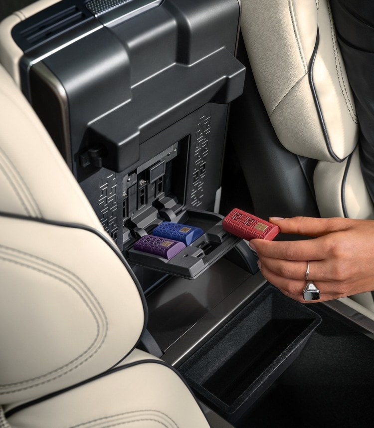 The digital scents cartridges for the Lincoln Nautilus.