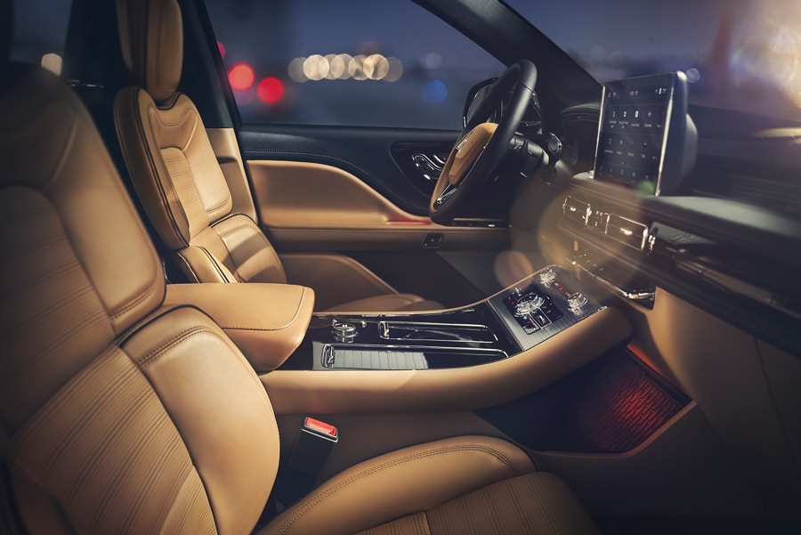 The interior of a 2023 Lincoln Aviator® Black Label model is shown in the Flight theme
