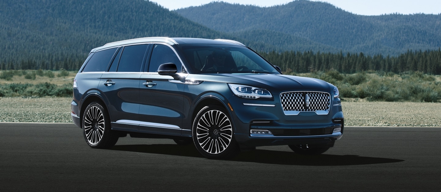 A 2023 Lincoln Aviator® Black Label model shown in the Flight Blue exterior color