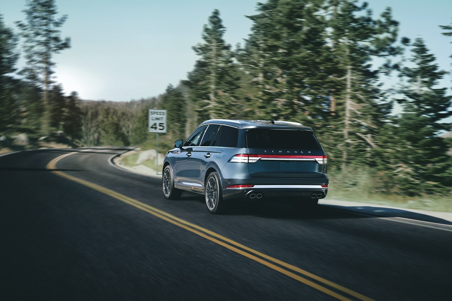 2024 Lincoln Aviator® SUV Technology Features
