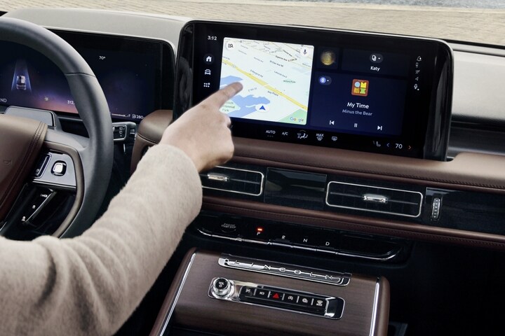 2025 Lincoln Aviator® SUV Photo & Video Gallery