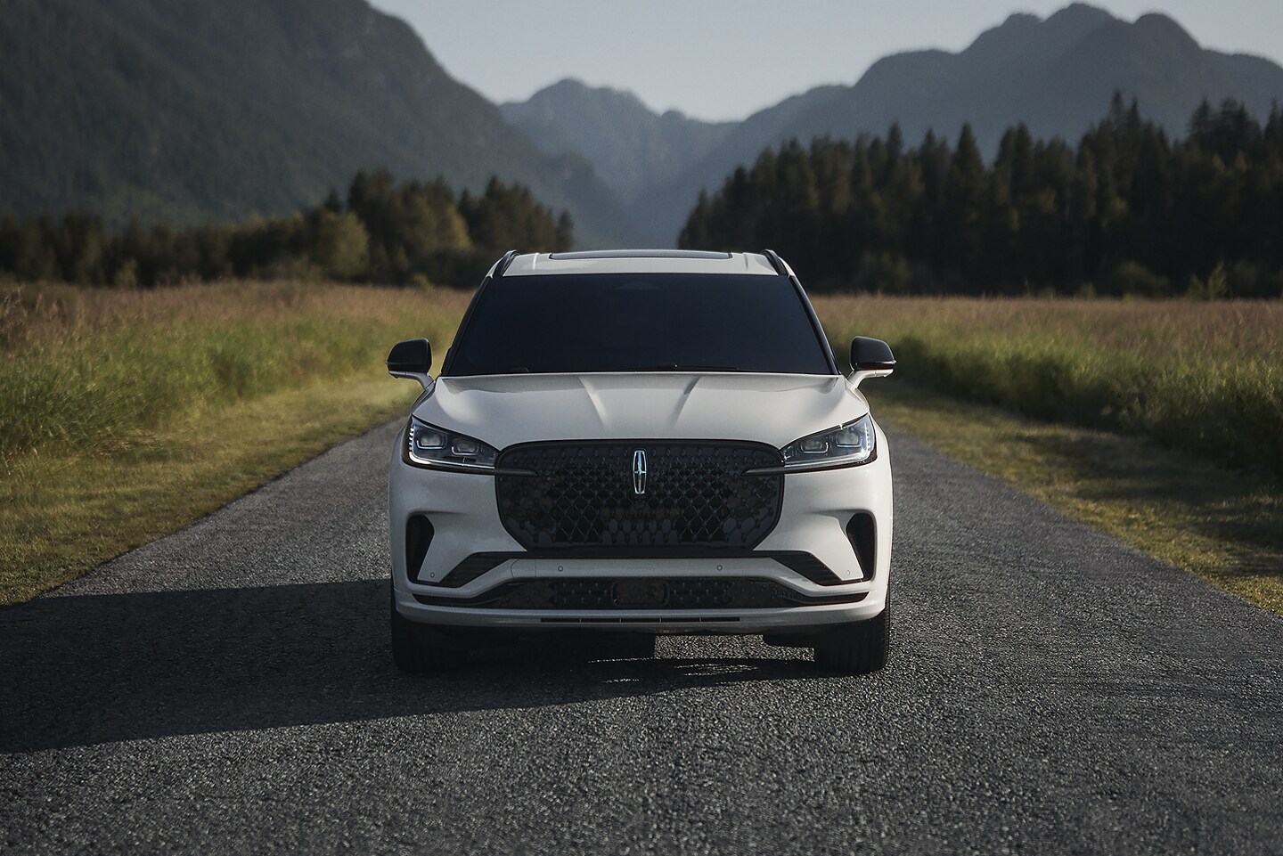 Introducing The New 2025 Lincoln Aviator® Three-Row Midsize Luxury SUV