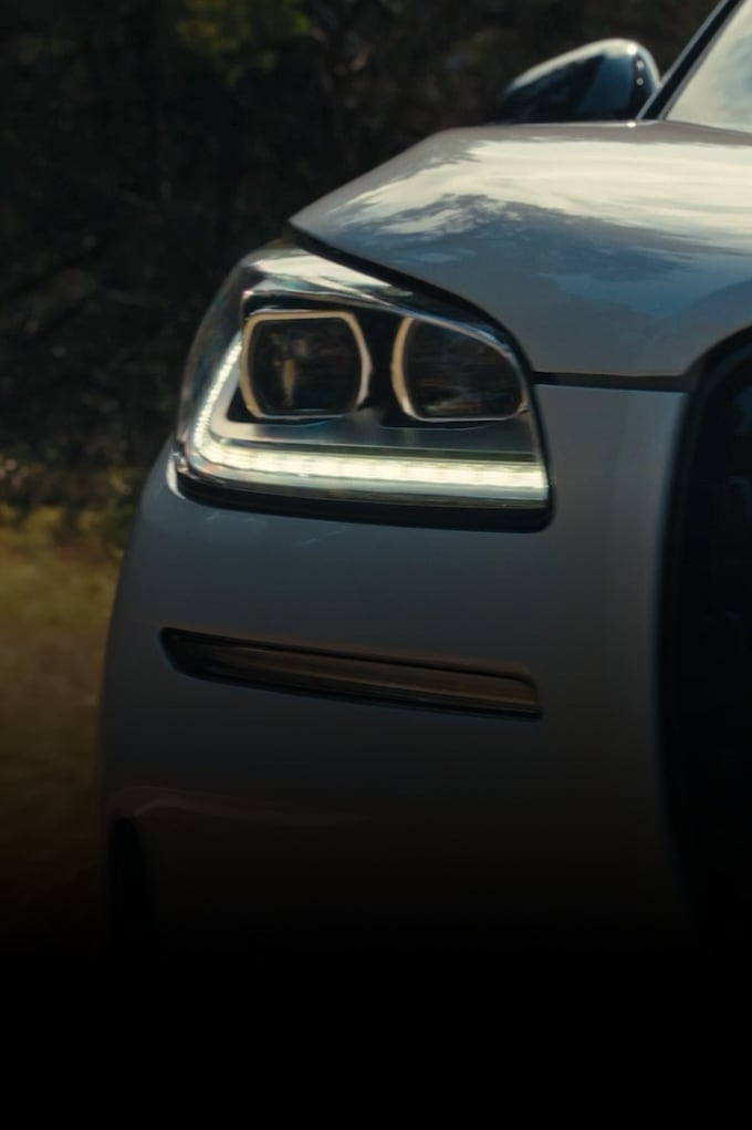 The Adaptive Pixel LED Headlamp on the 2025 Lincoln Corsair.