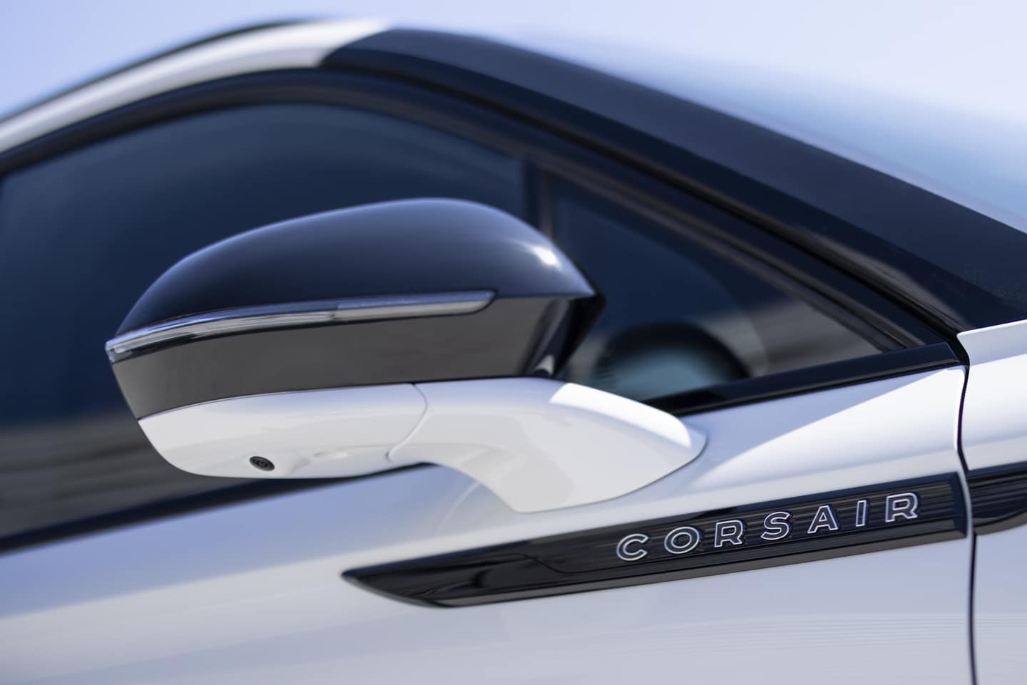 The autofold sideview mirror of a 2026 Lincoln Corsair® Reserve model is shown in its extended position