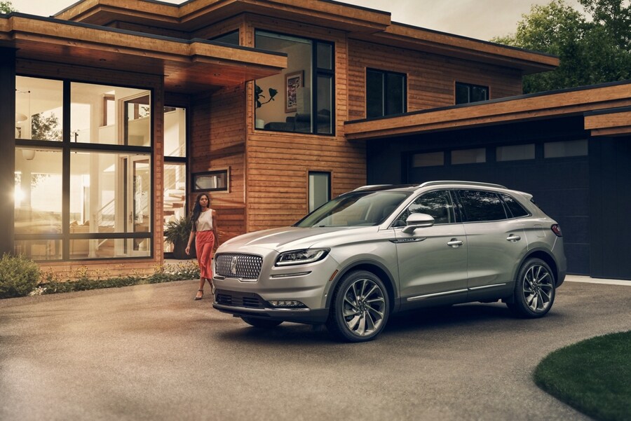 2021 Lincoln Nautilus vs 2021 Lexus RX350 Biondi Lincoln