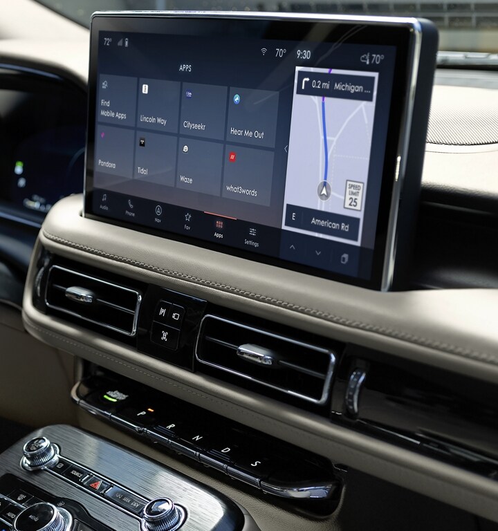 The SYNC® 4 screen is displayed on the center touchscreen of a 2023 Lincoln Nautilus® SUV