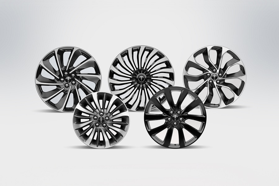An array of standard and available 18-, 20- and 21-inch wheels is shown