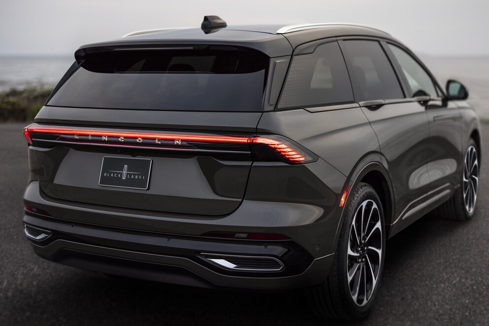 2024 Lincoln Nautilus® SUV Reserve Detailed Specifications