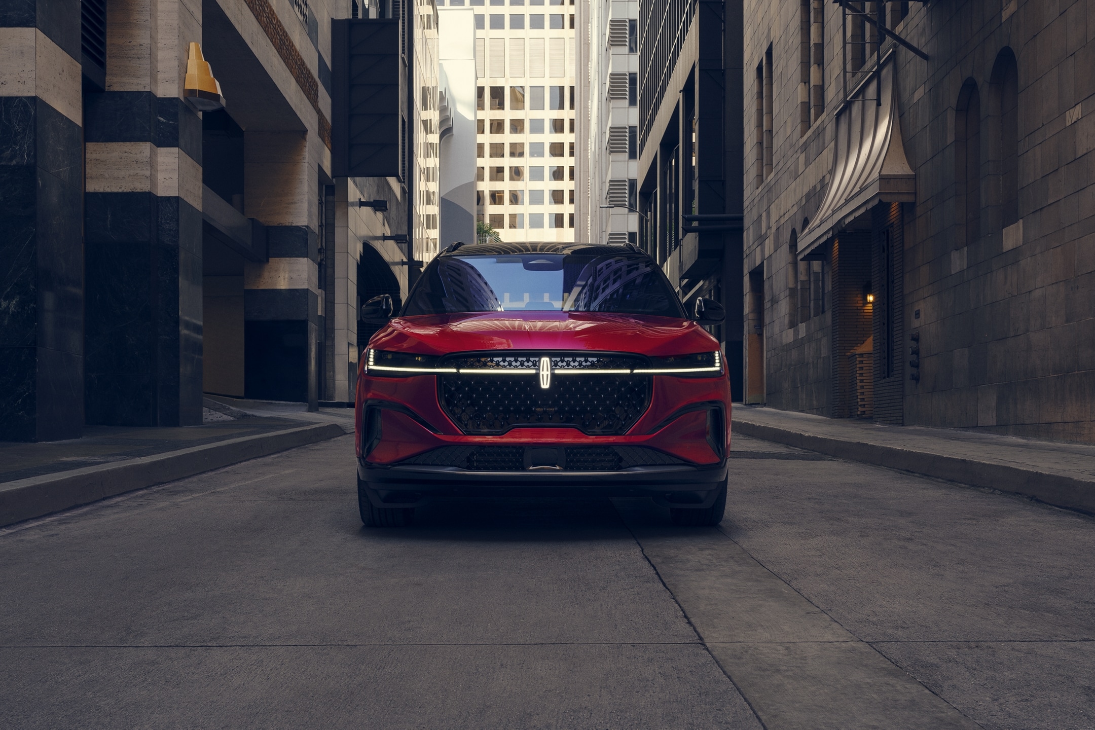 2025 Lincoln Nautilus® TwoRow Midsize Luxury SUV