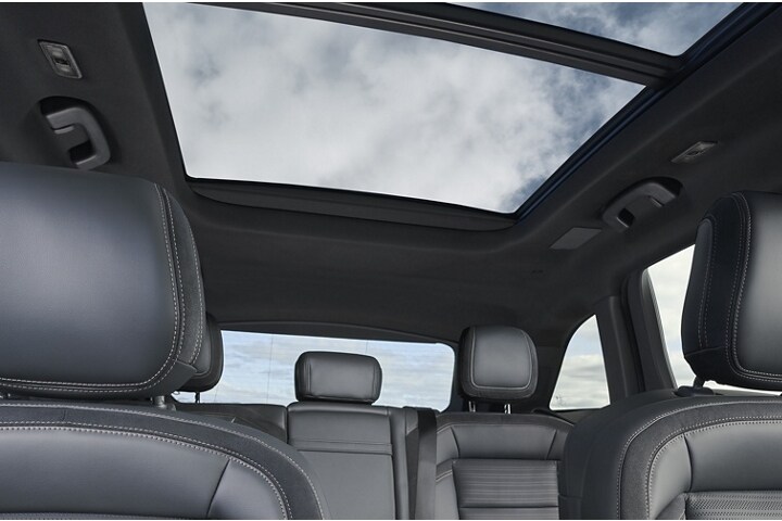 The available panoramic Vista Roof® offers the sensation of open space