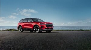 2025 Lincoln Nautilus® SUV Photo & Video Gallery