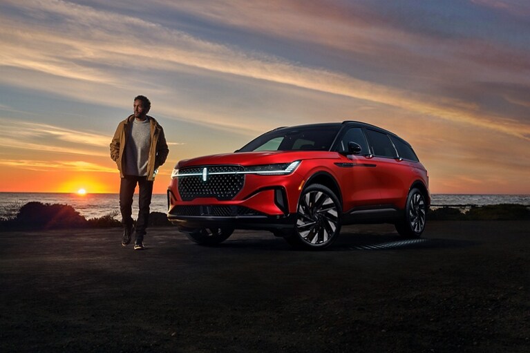 2025 Lincoln Nautilus® SUV Photo & Video Gallery