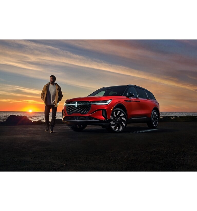 2025 Lincoln Nautilus® SUV Photo & Video Gallery