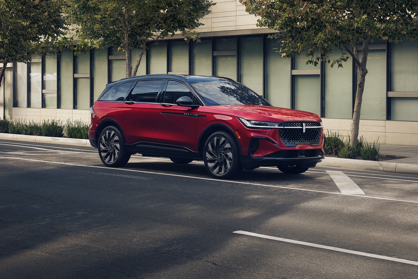 2025 Lincoln Nautilus Performance