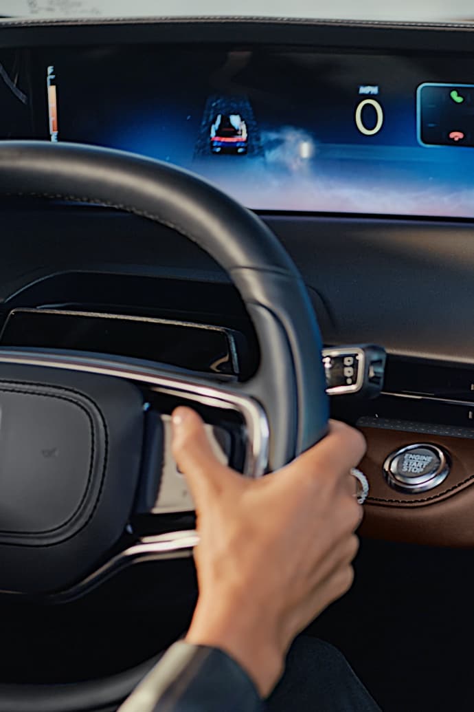 The steering wheel of a 2026 Lincoln Nautilus® SUV