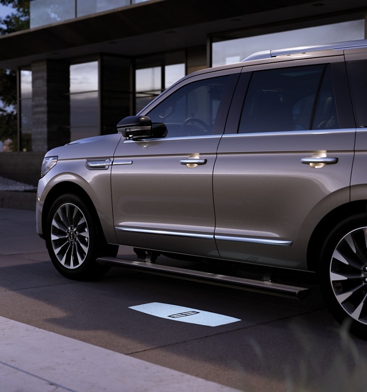 2020 Lincoln Navigator Large Luxury Suv Lincoln Com
