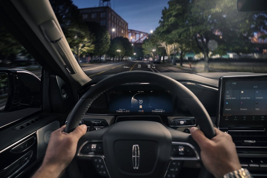 The head-up display projects basic driver information above the steering wheel.