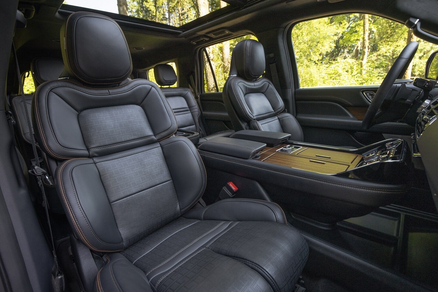 2025 Lincoln Black Label Navigator® SUV Detailed Specifications