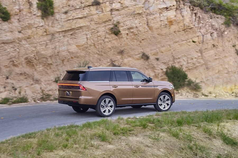 La totalmente nueva SUV grande de lujo Lincoln Navigator 2025